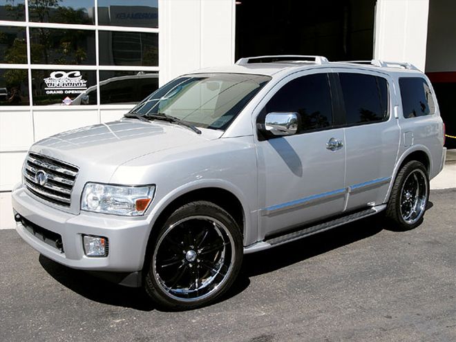 2004 Infiniti Qx56 left Side View