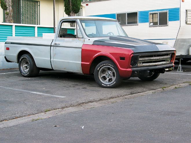 Restoring a 1968 Chevrolet Truck - One Month-Resto