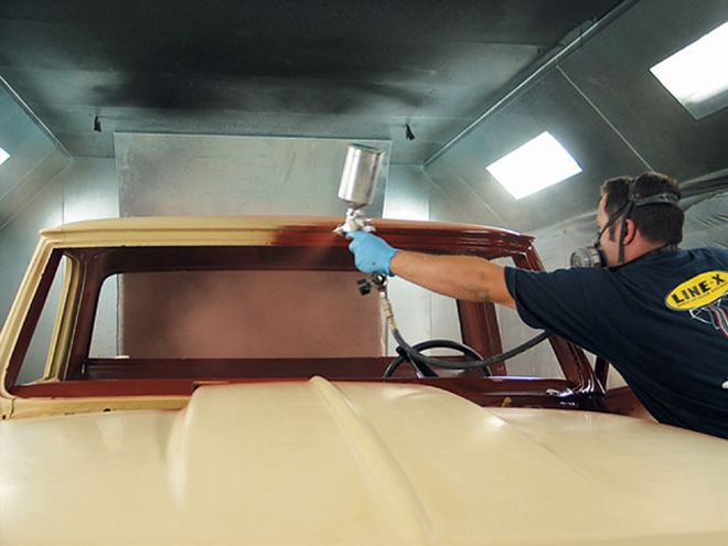 Restoring a 1968 Chevrolet Truck - One Month-Resto