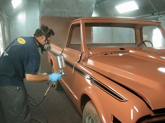 Restoring a 1968 Chevrolet Truck - One Month-Resto