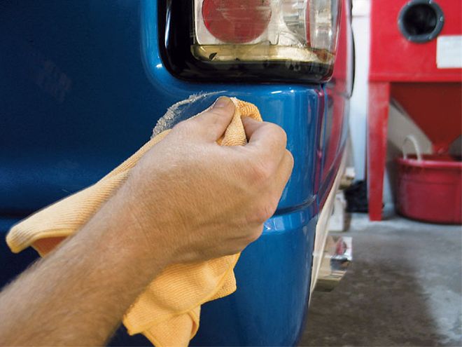 Dodge Dakota R/T Paint Repair & Taillight Replacement - Blemish Be Gone!