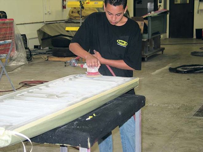 Line-X Color Matching A Dodge Dakotas Bed - Color-Matched Bed Coating