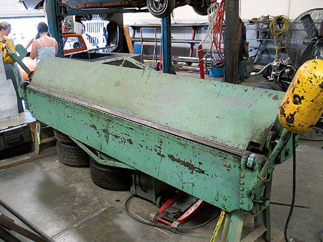 Grant Kustoms Shop Tour & Nissan Hardbody Corner Fillers - Handcrafted, Priceless, Perfection