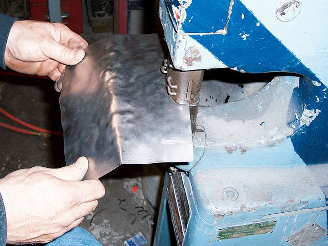 Grant Kustoms Shop Tour & Nissan Hardbody Corner Fillers - Handcrafted, Priceless, Perfection