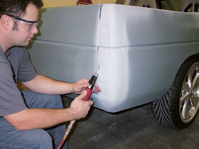 Mini Cadillac Tail Light Conversion on a Nissan Hardbody - Mini Caddys