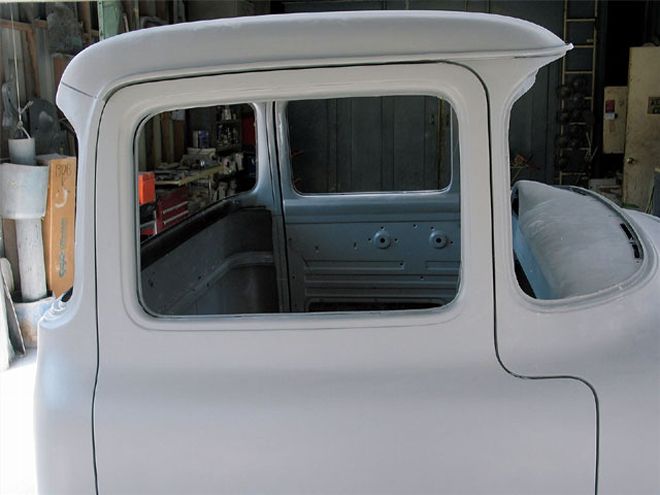 Rounded Door Corners On A 1956 Ford F-100 - Round And Round