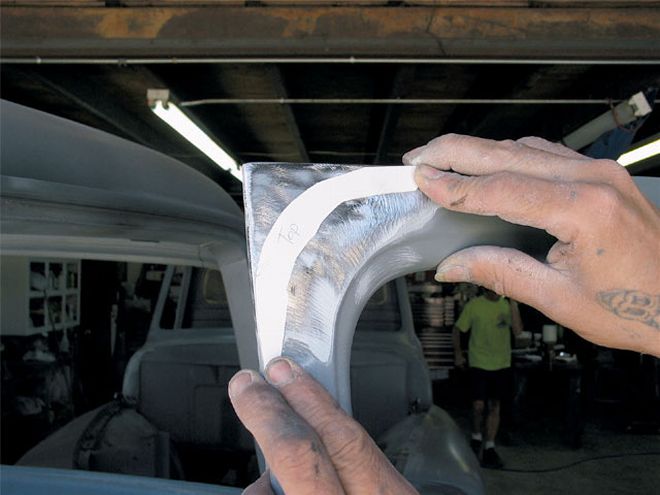 Rounded Door Corners On A 1956 Ford F-100 - Round And Round