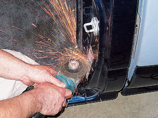 Suicide Doors Install on a 1993 Toyota Pickup - Suicidal Tendencies
