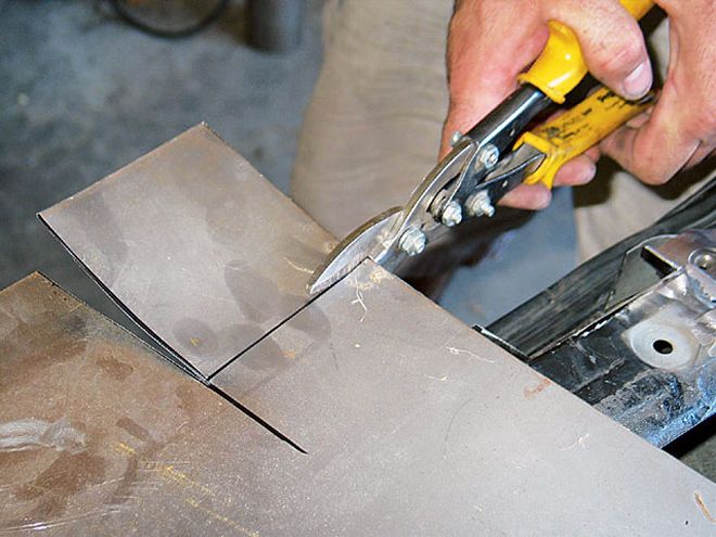 Suicide Doors Install on a 1993 Toyota Pickup - Suicidal Tendencies