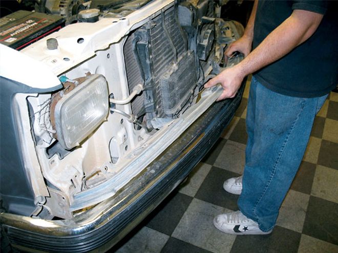Cadillac Escalade Front-End Conversion on a Chevy Tahoe - Work Truck Be Gone