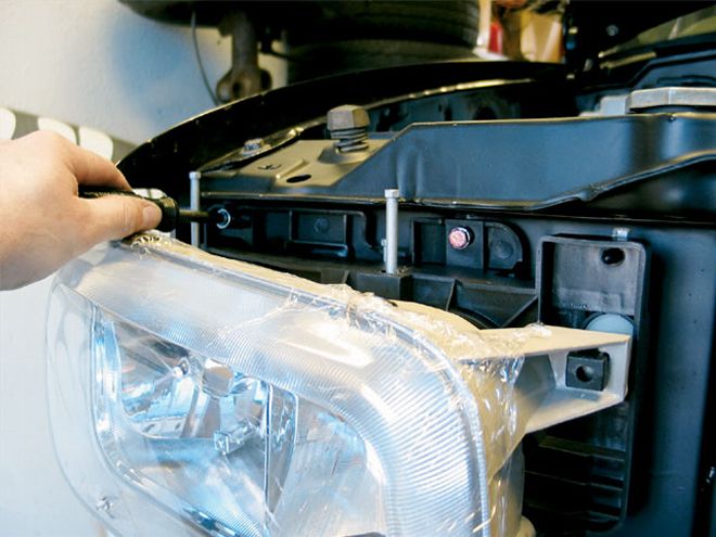 Cadillac Escalade Front-End Conversion on a Chevy Tahoe - Work Truck Be Gone