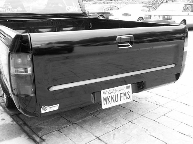 Toyota Tailgate Skin and Roll Pan - Skin 2 Win