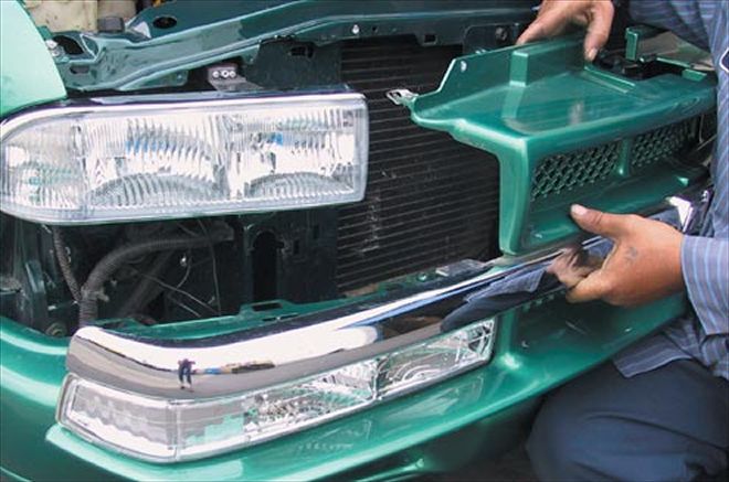 Low Buck Challenge: Grille Insert on a Chevy S10