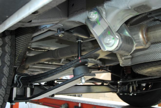 Hellwig Helper Springs for ’14-’15 Ram ProMaster Vans