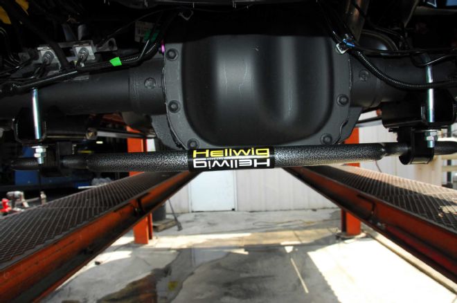 2015 Ford F150 Hellwig Rear Sway Bar Install