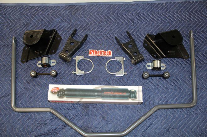 2005 Gmc Sierra Sport Truck Transformation Belltech Shackle And Hanger Lowering Kit