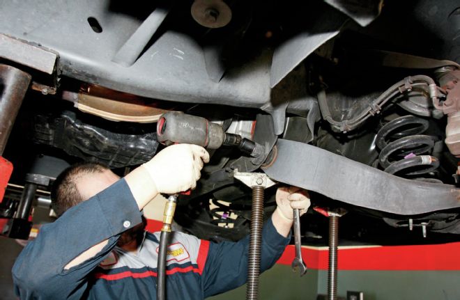 Two-Day Transformation Of A 2012 Ram 2500
