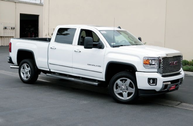 2015 GMC Sierra 2500HD Side Three Quarter