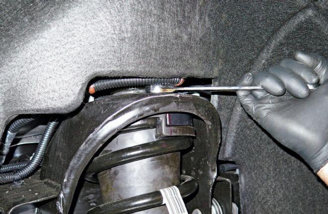 2015 Chevrolet Tahoe Crown Suspension Lowering Kit Install 02