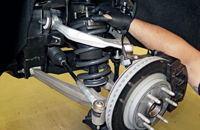 2015 Chevrolet Tahoe Crown Suspension Lowering Kit Install 06