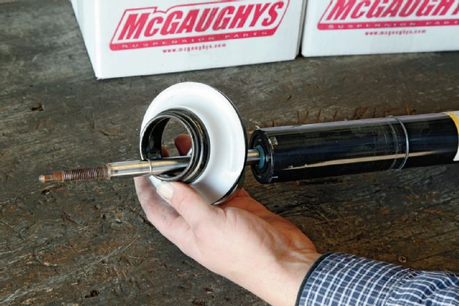 2014 GMC Sierra McGaughys Suspension Tech 08