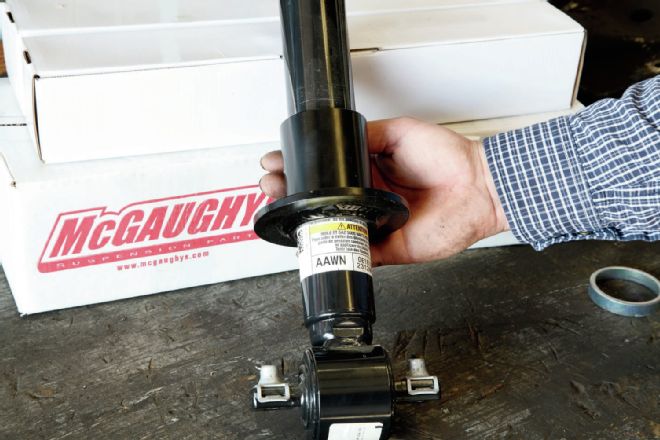 2014 GMC Sierra McGaughys Suspension Tech 09