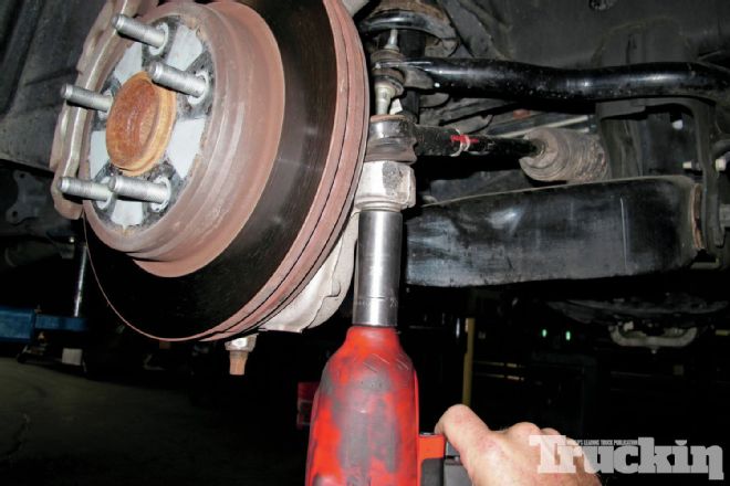 2013 Ram 1500 MaxTrac 7-Inch Lift System Installation