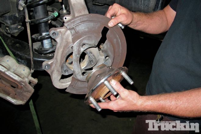 2013 Ram 1500 MaxTrac 7-Inch Lift System Installation