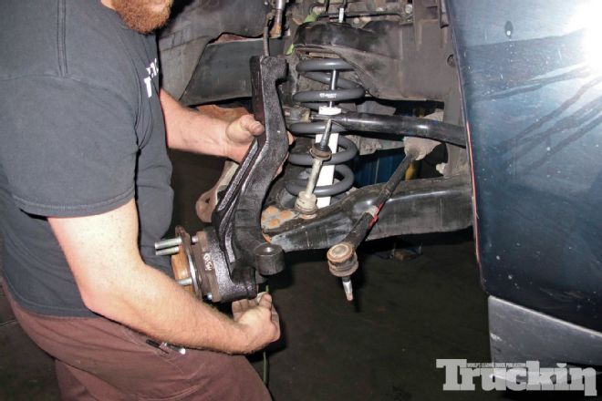 2013 Ram 1500 MaxTrac 7-Inch Lift System Installation
