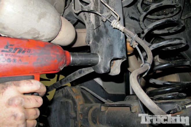 2013 Ram 1500 MaxTrac 7-Inch Lift System Installation