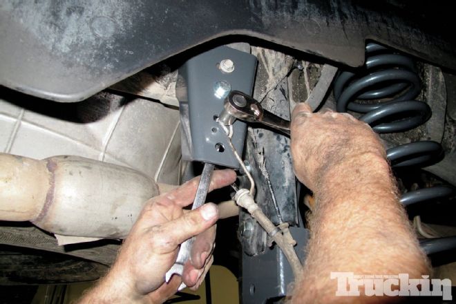 2013 Ram 1500 MaxTrac 7-Inch Lift System Installation