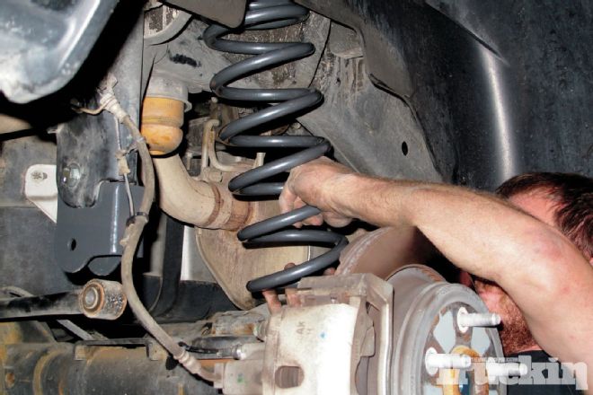 2013 Ram 1500 MaxTrac 7-Inch Lift System Installation