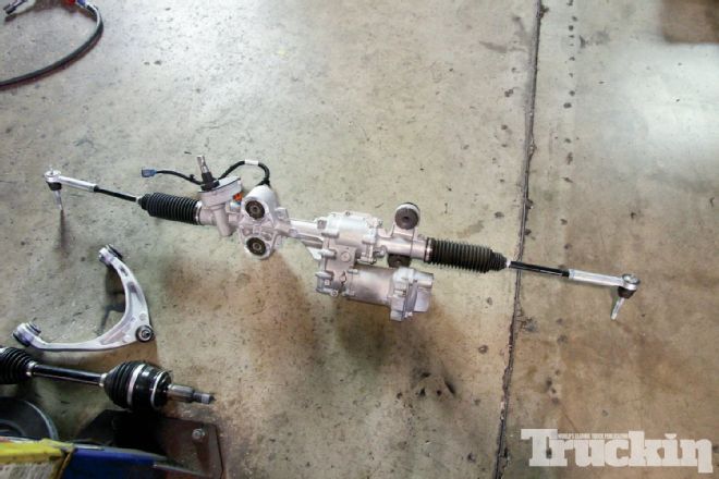 2014 Chevrolet Silverado Rough Country 7-inch Lift Install