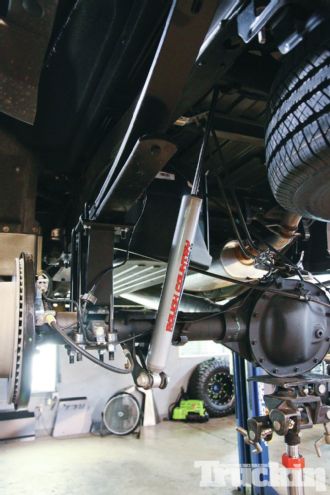 2014 Chevrolet Silverado Rough Country 7-inch Lift Install
