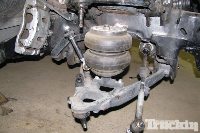 2007 Chevy Silverado Ektensive Metalworks Kit Upgrade