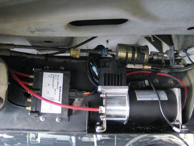 Air-Ride Equipped - Firestone Ride-Rite Install