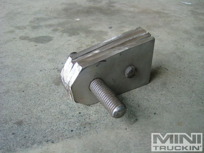 Chevy Luv Junkyard Jewel, Part 6: Four-Link