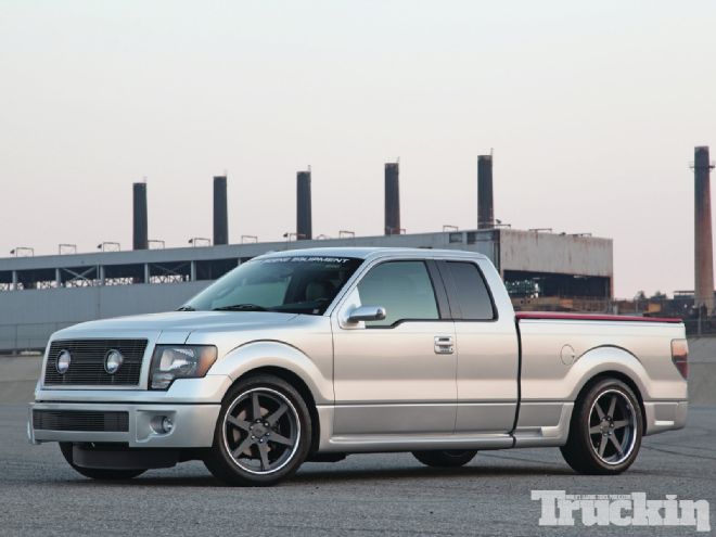 2012 Ford F 150 street Scene Custom Wheels