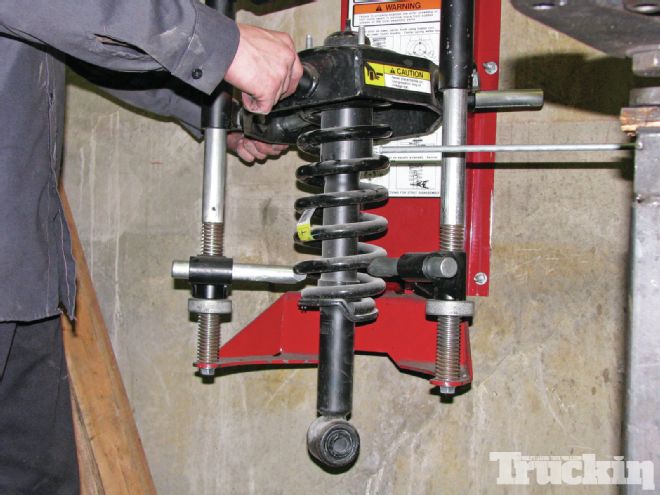 Lowered Center of Gravity on a 2012 Ford F-150