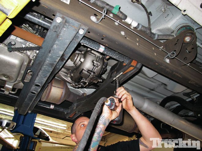 Beast Within: Lift Kit on a 2008 GMC Sierra 2500HD