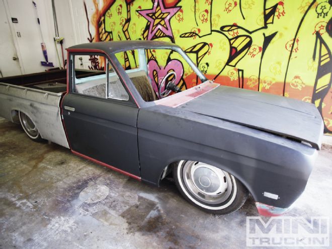 SEMA Slugfest - Custom Truck Battle