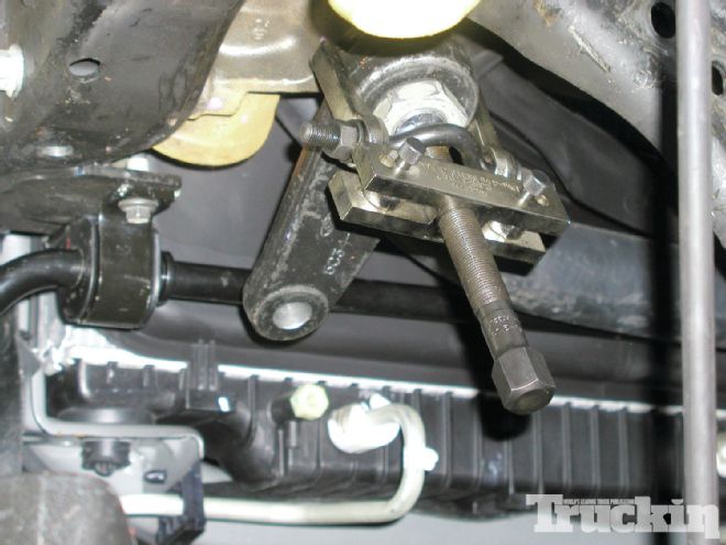 Skyjacker Lift on a 2011 Ford F-350 Super Duty: Gettin Dirty