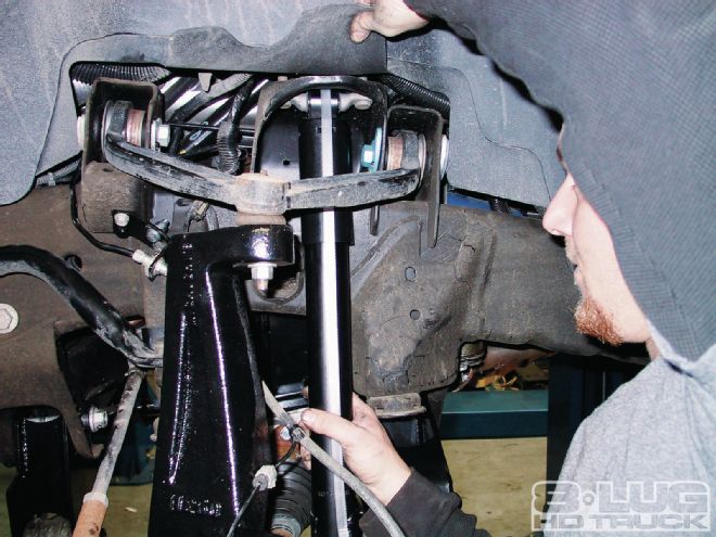 Right-Sized Lift: McGaughys 7-Inch GM Suspension Lift Kit