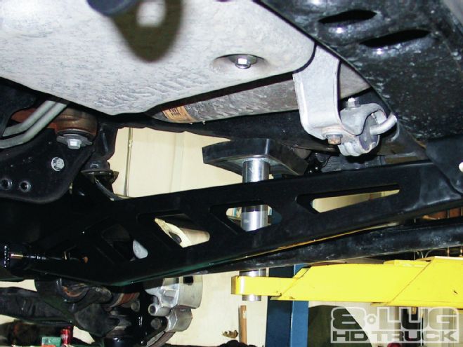 Right-Sized Lift: McGaughys 7-Inch GM Suspension Lift Kit