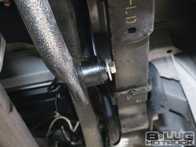 Hellwigs Air Kit & Sway Bars - Taming The Beast