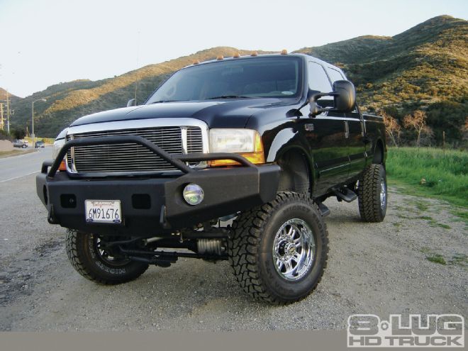 Suspension on a 2001 Ford F250 - Bringing Down The Beast