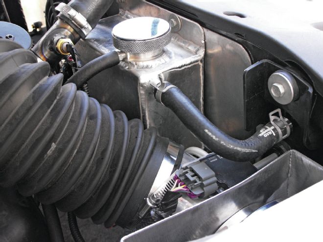 2009 Chevy Silverado 2500HD Airbag Setup - Heavy Duty And Hella Low