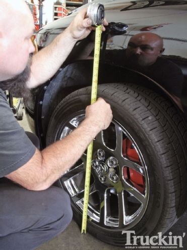 McGaughys Dodge Ram SRT Lowering Kit - Dodge Lowdown