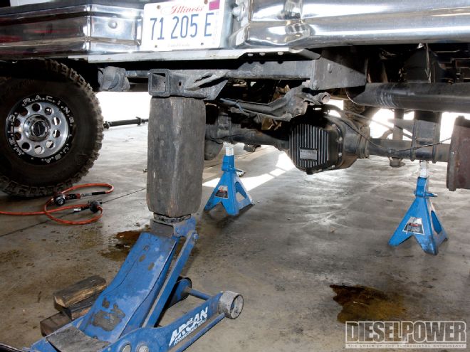 Junkyard-Style Leaf Spring Swap
