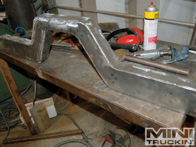Back-Half Install On A Toyota Tacoma - Project Resurrection: Part 1